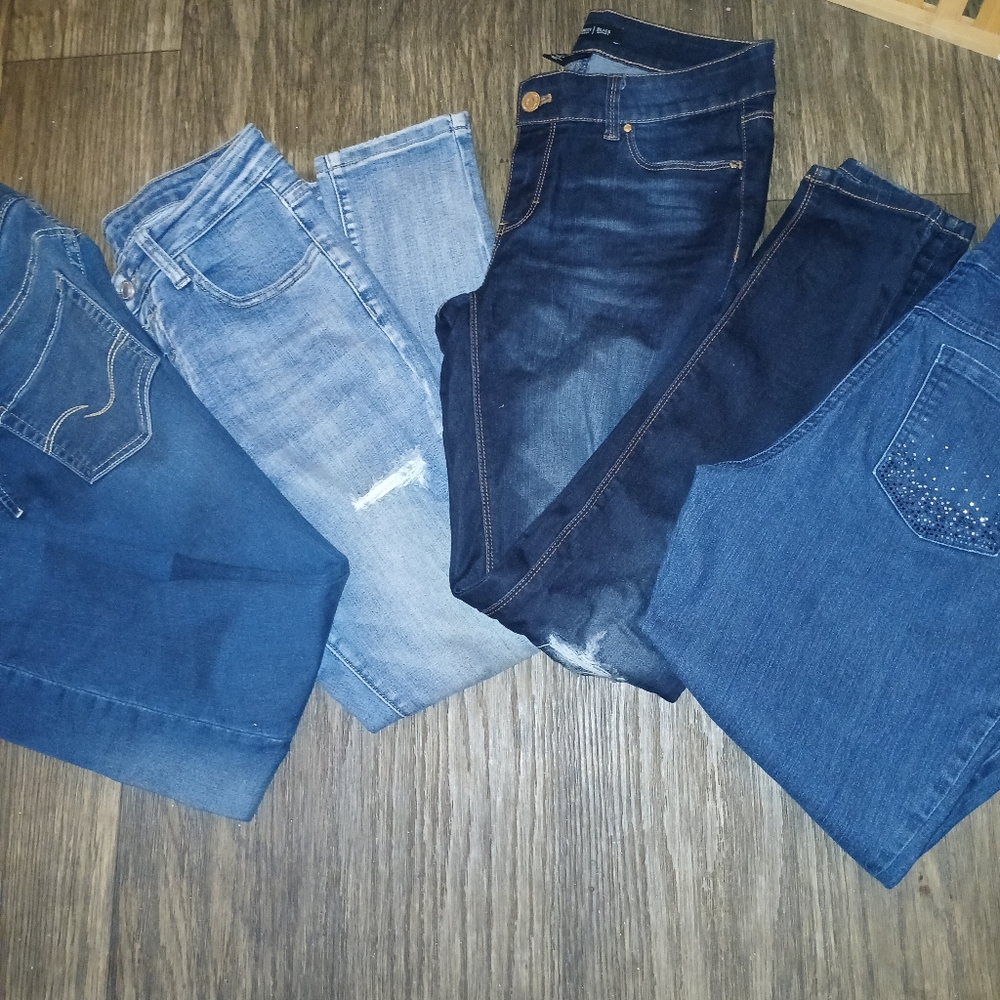 Bundle 4 Pcs Sz 6 Women's Dark Blue Stretch Jeans - Classic Everyday Fit Skinny